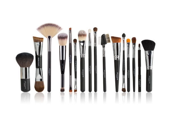 2017_03 CompleteBrushSet (1)